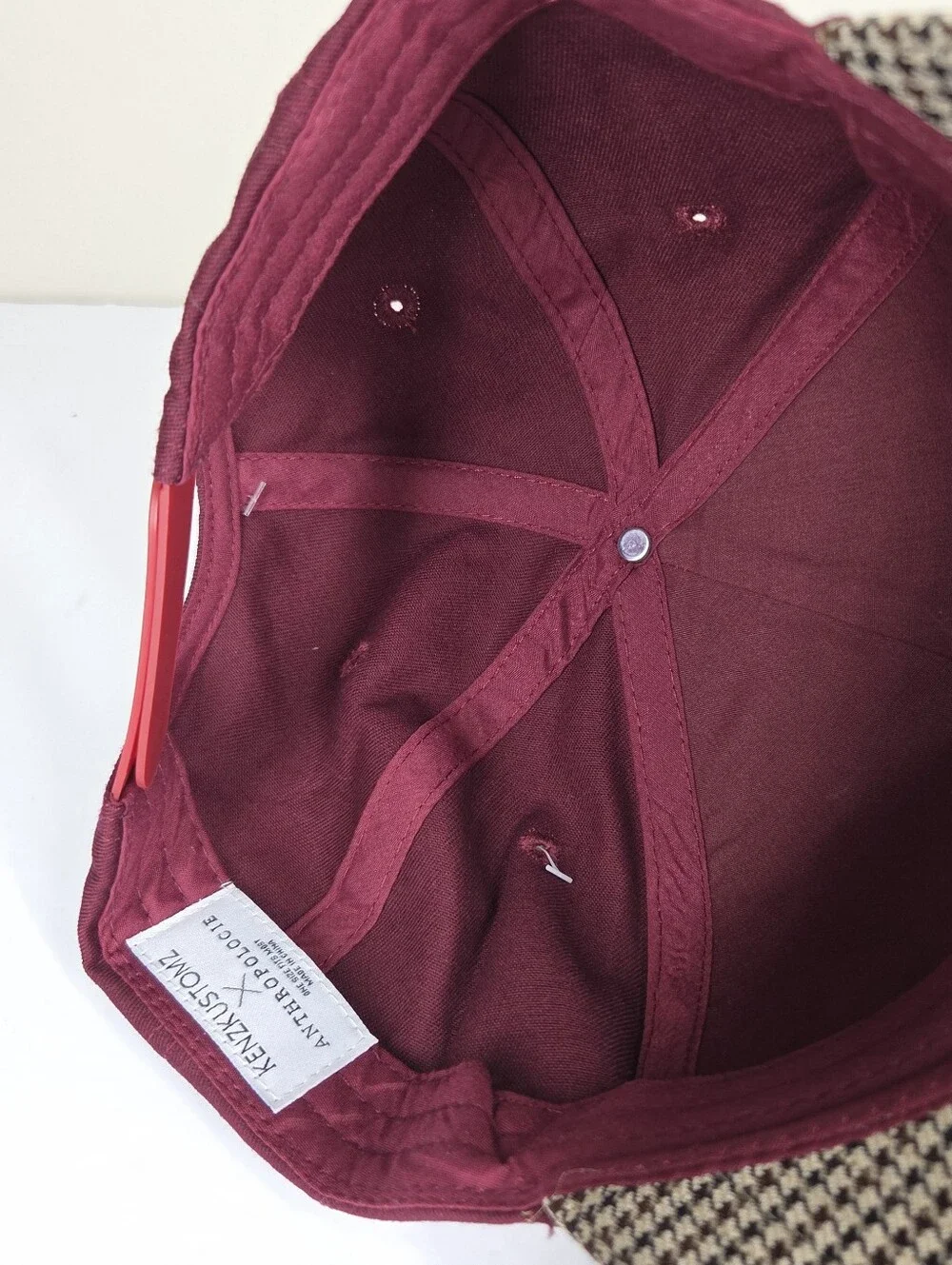 NWT Anthropologie Kenz Kustomz Park Slope Parlour Burgundy Houndstooth Hat